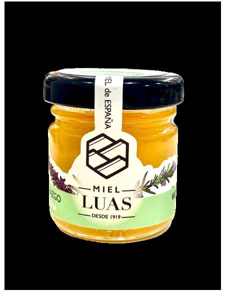 Detail Small Early Spring Honey