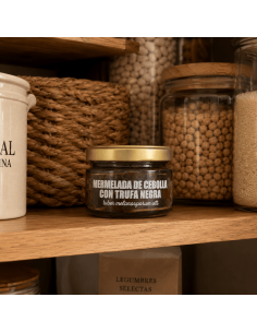 Onion jam with black truffle