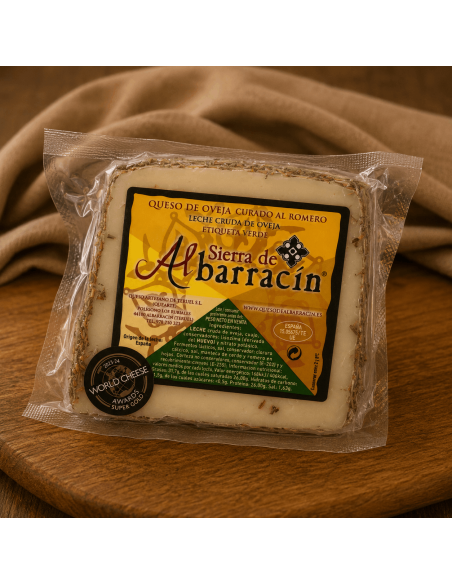 Formaggio di pecora al rosmarino