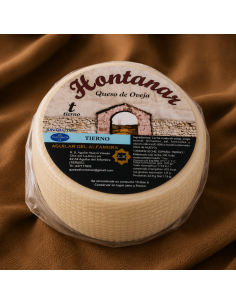 Weicher Schafskäse