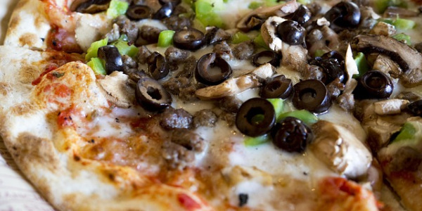 Rezept für Pizza mit schwarzem Trüffel