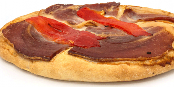Teruel snack: Regañao of ham or bacon